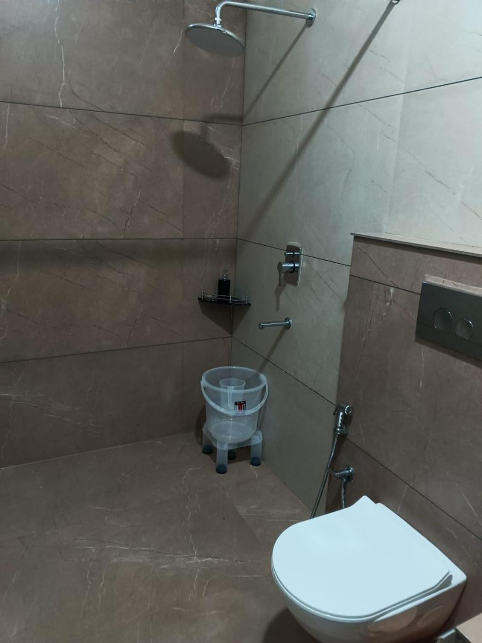 Red Roof Inn Ramnagar  Ngoại thất bức ảnh
